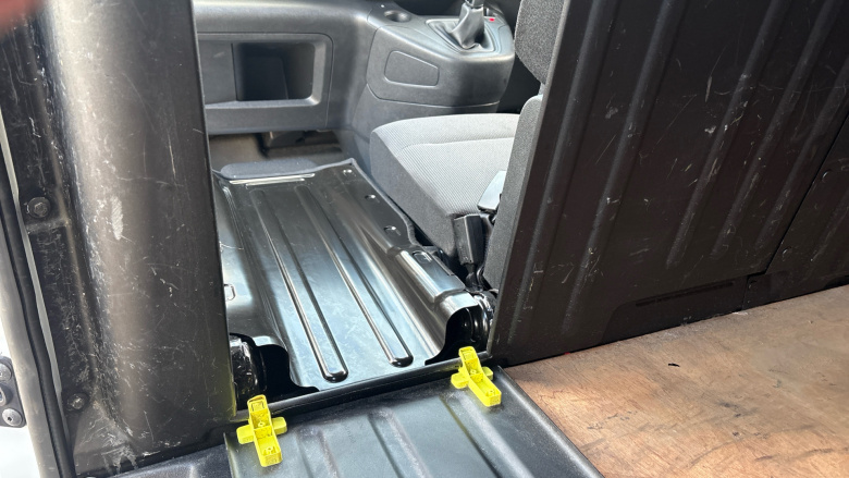 Peugeot Partner Standard Diesel 1000 1.5 BlueHDi 100 Professional Van